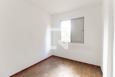 Quarto 1 de apartamento para alugar com 2 quartos, 42m² em Itaquera, São Paulo