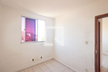 Quarto 1 de apartamento para alugar com 2 quartos, 600m² em Paciência, Rio de Janeiro