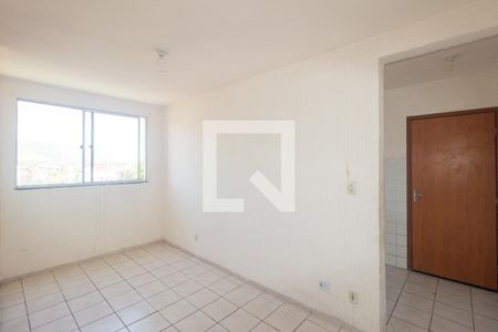 Sala de apartamento para alugar com 2 quartos, 600m² em Paciência, Rio de Janeiro