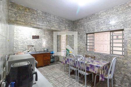 Cozinha e Área de Serviço de casa à venda com 2 quartos, 140m² em Vila Renata, Guarulhos