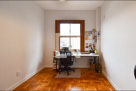 Quarto 1 de apartamento à venda com 3 quartos, 129m² em Centro, Belo Horizonte
