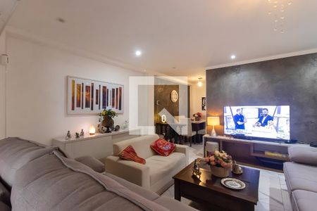 Casa para alugar com 5 quartos, 175m² em Jardim Samambaia, Praia Grande