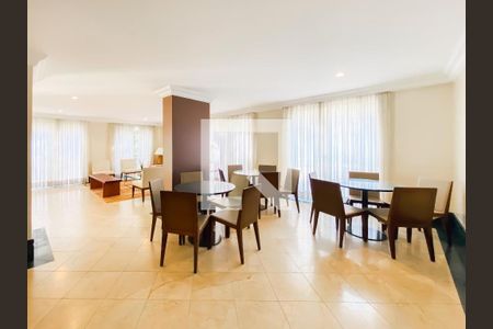 Apartamento à venda com 4 quartos, 214m² em Sumaré, São Paulo