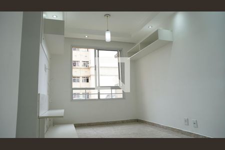 Sala de apartamento para alugar com 2 quartos, 45m² em Jardim Albertina, Guarulhos