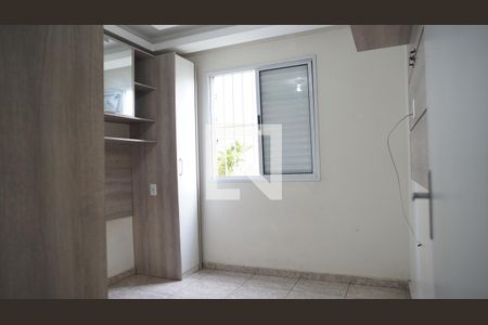 Quarto 2 de apartamento para alugar com 2 quartos, 45m² em Jardim Albertina, Guarulhos