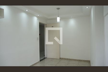 Sala de apartamento para alugar com 2 quartos, 45m² em Jardim Albertina, Guarulhos
