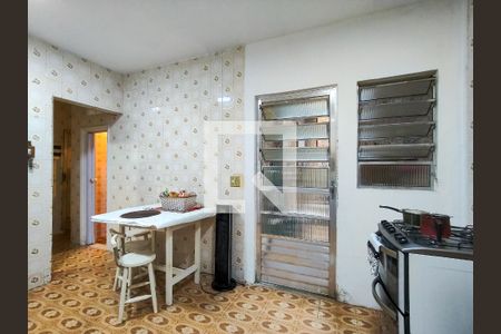 Cozinha de casa de condomínio à venda com 3 quartos, 167m² em Maracanã, Rio de Janeiro