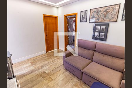 Sala de TV de casa à venda com 6 quartos, 279m² em Mooca, São Paulo