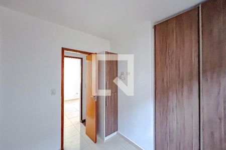 Quarto 1 de casa de condomínio à venda com 2 quartos, 50m² em Vila Granada, São Paulo