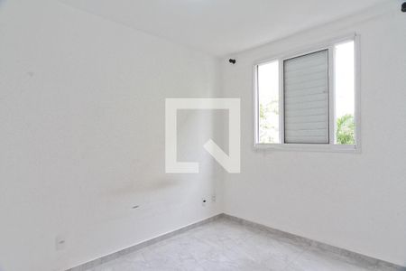 Quarto 1 de apartamento para alugar com 2 quartos, 45m² em Jardim Iris, São Paulo
