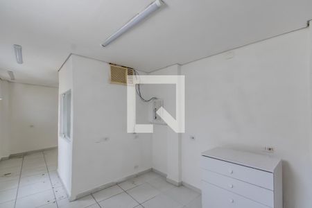 Suite  de casa para alugar com 3 quartos, 156m² em Parque Maria Luiza, São Paulo