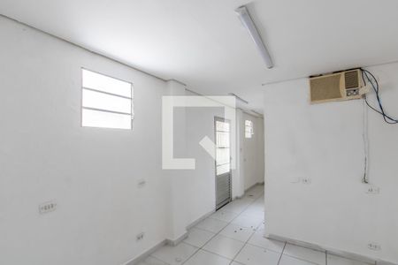 Suite  de casa para alugar com 3 quartos, 156m² em Parque Maria Luiza, São Paulo