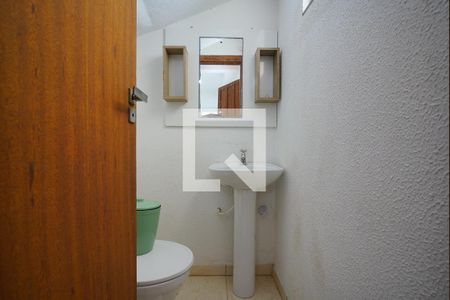 Lavabo de casa de condomínio para alugar com 2 quartos, 80m² em São João do Rio Vermelho, Florianópolis