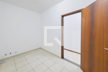 Quarto de casa para alugar com 3 quartos, 152m² em Jardim das Industrias, São José dos Campos