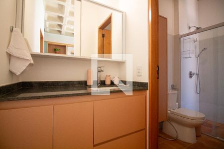Banheiro de apartamento para alugar com 1 quarto, 48m² em Brooklin, São Paulo