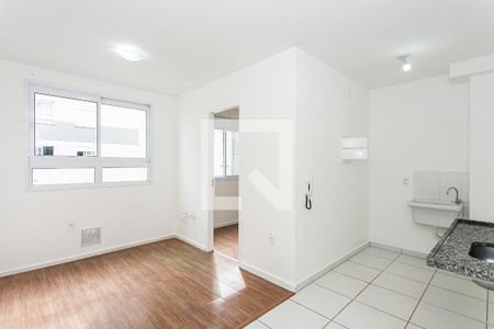 Sala de apartamento para alugar com 2 quartos, 34m² em Cidade Mãe do Céu, São Paulo