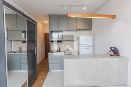 Quarto/Cozinha de apartamento à venda com 1 quarto, 40m² em Funcionários, Belo Horizonte