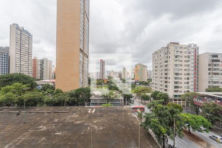 Vista do Quarto/Cozinha de apartamento à venda com 1 quarto, 40m² em Funcionários, Belo Horizonte
