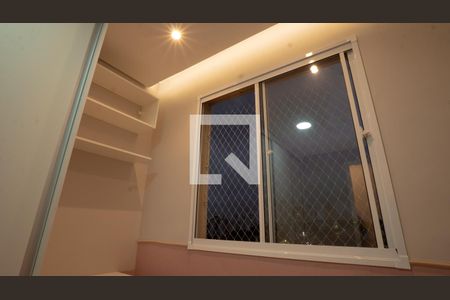 Quarto 2 Janela de apartamento para alugar com 2 quartos, 39m² em Sacomã, São Paulo