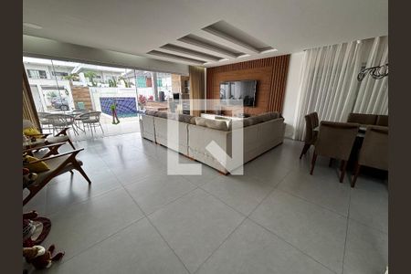 Sala de casa de condomínio à venda com 5 quartos, 350m² em Vargem Grande, Rio de Janeiro