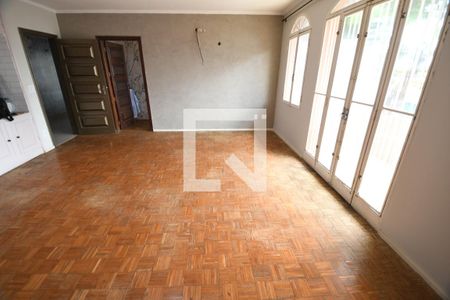 Sala 1 de casa à venda com 3 quartos, 395m² em Parque São Quirino, Campinas