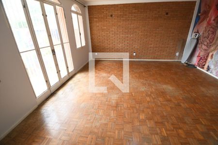 Sala 1 de casa à venda com 3 quartos, 395m² em Parque São Quirino, Campinas