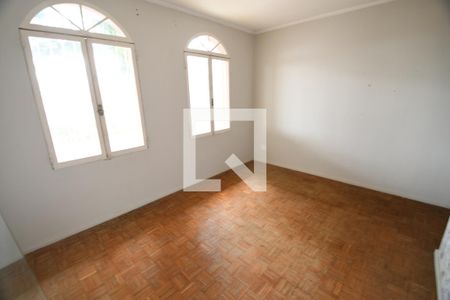 Sala 3 de casa à venda com 3 quartos, 395m² em Parque São Quirino, Campinas