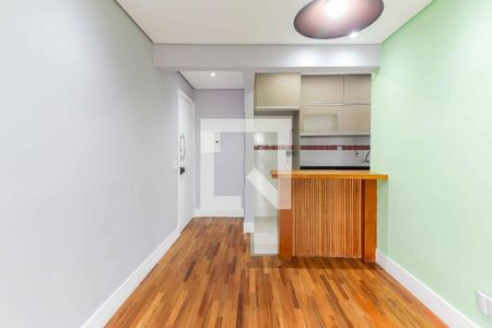 Sala de apartamento para alugar com 2 quartos, 60m² em Cidade São Francisco, São Paulo