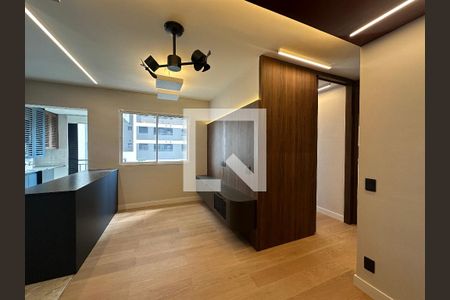 Sala de apartamento à venda com 2 quartos, 49m² em Vila Militar, Barueri