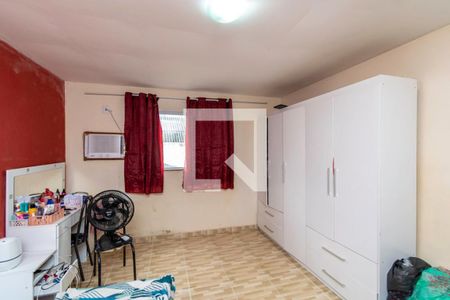 Quarto 1 de apartamento à venda com 2 quartos, 71m² em Olaria, Rio de Janeiro