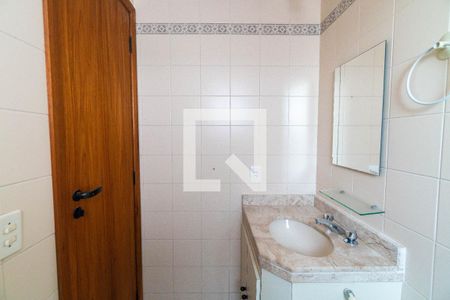 Banheiro da Suíte 1 de apartamento para alugar com 4 quartos, 180m² em Vila Mascote, São Paulo