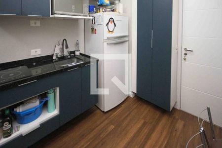 Cozinha de apartamento para alugar com 1 quarto, 30m² em Jardim Independência (são Paulo), São Paulo