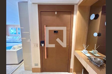 Sala de apartamento para alugar com 3 quartos, 197m² em Jardim Santa Mena, Guarulhos