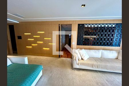 Sala de apartamento para alugar com 3 quartos, 197m² em Jardim Santa Mena, Guarulhos