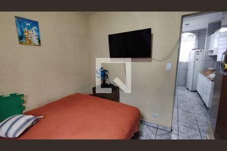 Quarto 1 de apartamento para alugar com 2 quartos, 45m² em Parque Dourado, Ferraz de Vasconcelos