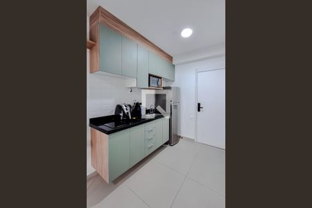 Cozinha de kitnet/studio à venda com 1 quarto, 27m² em Paraíso, São Paulo