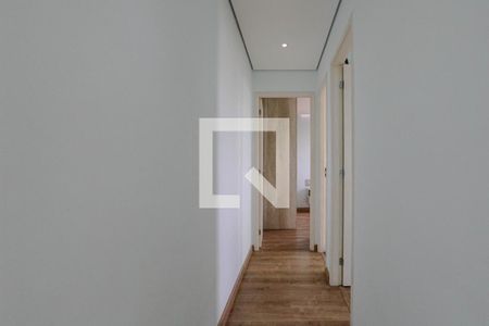Corredor de apartamento para alugar com 2 quartos, 50m² em Vila Mogilar, Mogi das Cruzes
