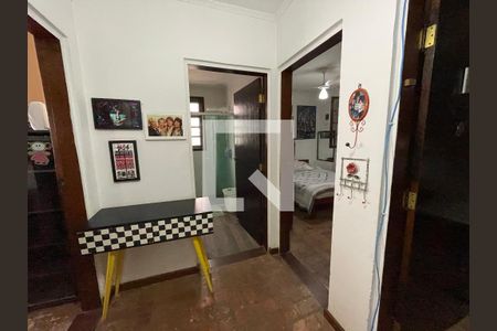 Corredor de casa de condomínio para alugar com 4 quartos, 581m² em Chácara Represinha, Cotia