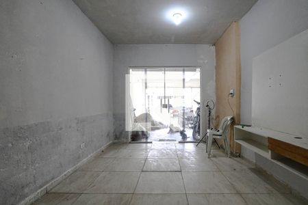 Casa para alugar com 2 quartos, 230m² em Jundiapeba, Mogi das Cruzes