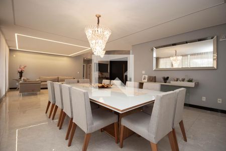 Sala 1 de casa de condomínio para alugar com 4 quartos, 827m² em Condomínio Mansões Entrelagos, Brasília