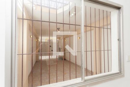 Casa para alugar com 2 quartos, 94m² em Vila do Castelo, São Paulo