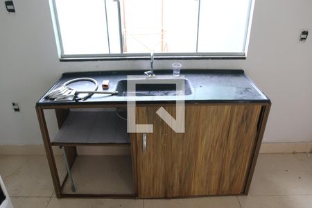 Sala/Cozinha de casa para alugar com 3 quartos, 250m² em Vila Abajá, Goiânia