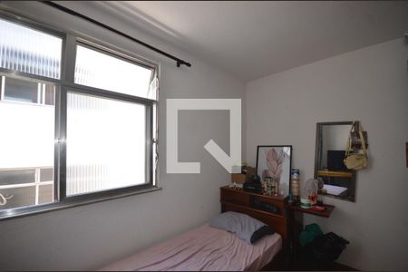 Quarto 1 de apartamento para alugar com 2 quartos, 48m² em Praça Seca, Rio de Janeiro