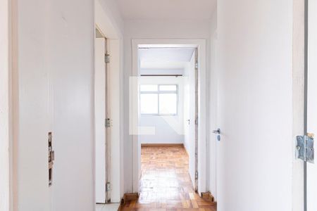 Corredor de apartamento para alugar com 3 quartos, 96m² em Indianópolis, São Paulo