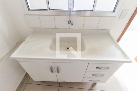 Sala - Cozinha de apartamento para alugar com 2 quartos, 41m² em Vila Santana, São Paulo