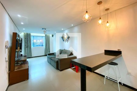 Sala de casa à venda com 2 quartos, 270m² em Renascença, Belo Horizonte