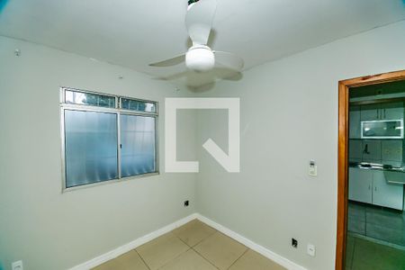 Apartamento à venda com 2 quartos, 47m² em São João Batista, Belo Horizonte