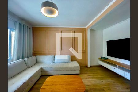 Sala de casa para alugar com 3 quartos, 319m² em Vila Rosalia, Guarulhos