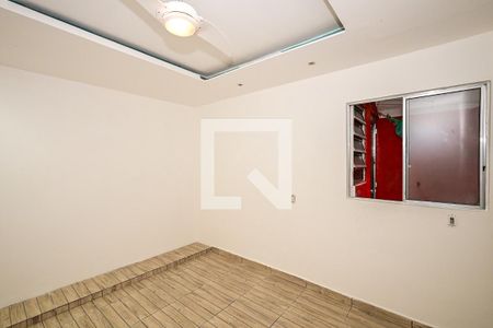 Quarto 2 de casa para alugar com 2 quartos, 45m² em Jardim Umarizal, São Paulo
