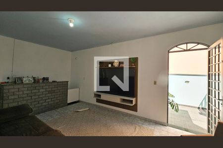 Casa à venda com 5 quartos, 210m² em Parque Guarani, Várzea Paulista